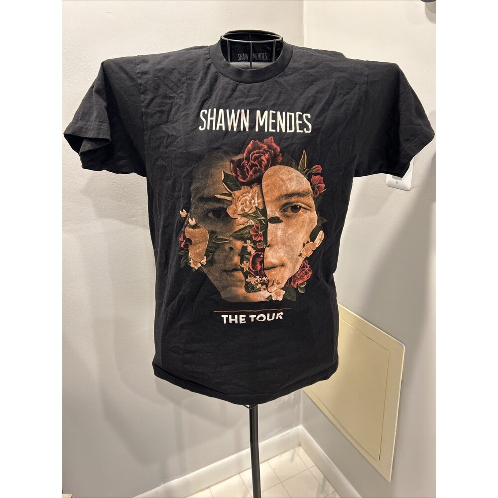Shawn Mendes Shirt Medium Black Concert Tour Singer Band Music Tshirt